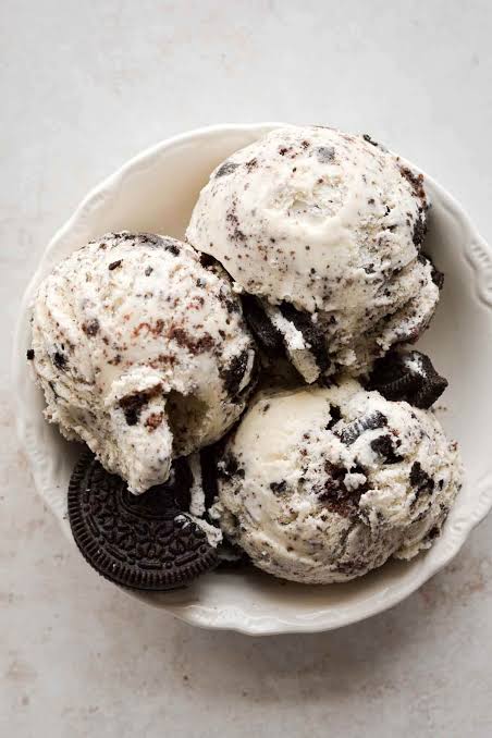 C.COOKIES AND CREAM D-15